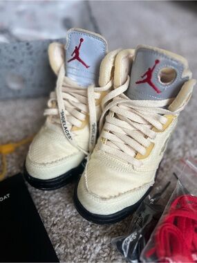 Off White x Jordan 5 (Sail) PS